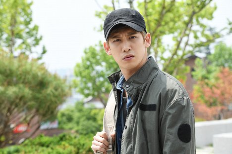 Gi-woong Park - Cheese in the Trap - Photos
