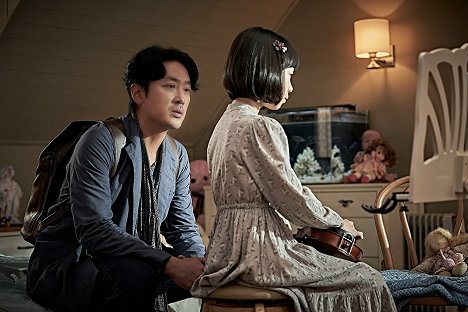 Jung-woo Ha, Yool Heo - The Closet - Filmfotos