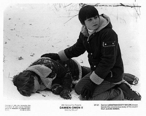 Lucas Donat, Jonathan Scott-Taylor - Damien: Omen II - Lobby Cards