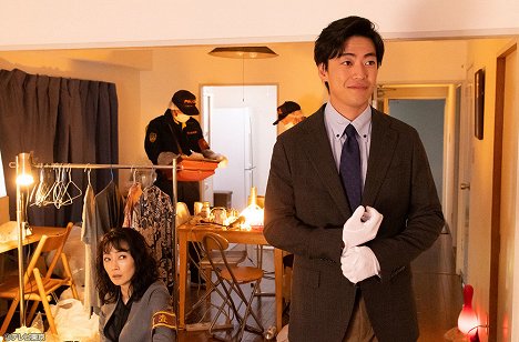 Jumi Asó, Šunsuke Daitó - Tokumei keidži: Kakuho no onna - Episode 3 - Z filmu