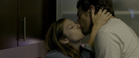 Mia Serafino, Zachary Mooren - Electric Love - Film