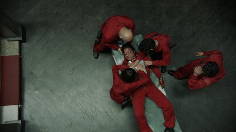 Enrique Arce - La casa de papel (Netflix version) - Episode 5 - De la película