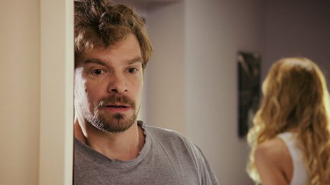 Petr Buchta - Po hlavě - Švédská trojka - Kuvat elokuvasta