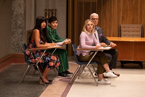 Jameela Jamil, Manny Jacinto, Kristen Bell, Ted Danson - The Good Place - You've Changed Man - Photos