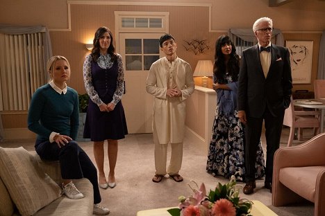 Kristen Bell, D'Arcy Carden, Manny Jacinto, Jameela Jamil, Ted Danson - The Good Place - La Taupe - Film
