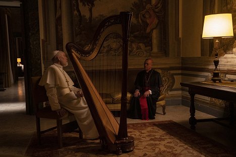 John Malkovich, Massimo Ghini - The New Pope - De filmagens