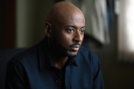 Romany Malco - A Million Little Things - The Kiss - Photos