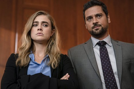 Melissa Roxburgh, J.R. Ramirez - Manifest: O Mistério do Voo 828 - Horizonte falso - Do filme