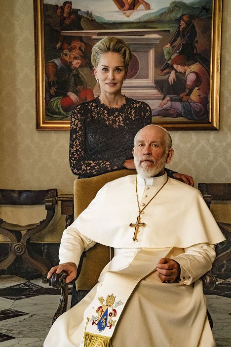 Sharon Stone, John Malkovich - The New Pope - Episode 5 - Werbefoto