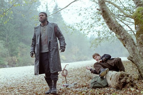 Malcolm-Jamal Warner, Sean Astin - Jeremiah - Letters from the Other Side: Part 1 - Z filmu
