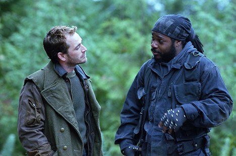 Luke Perry, Malcolm-Jamal Warner - Jeremiah - Letters from the Other Side: Part 2 - Photos