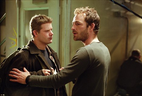 Sean Astin, Luke Perry - Jeremiah - The Question - Film