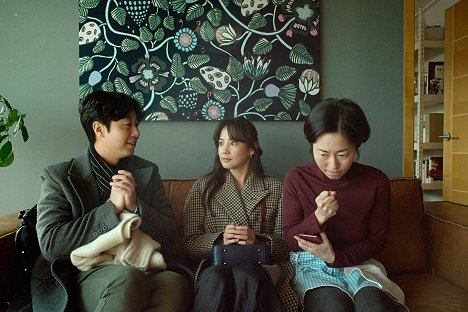 Yoo-ram Bae, Seung-ah Yoon, Mal-geum Kang - Chansil-ineun bogdo manhji - Film