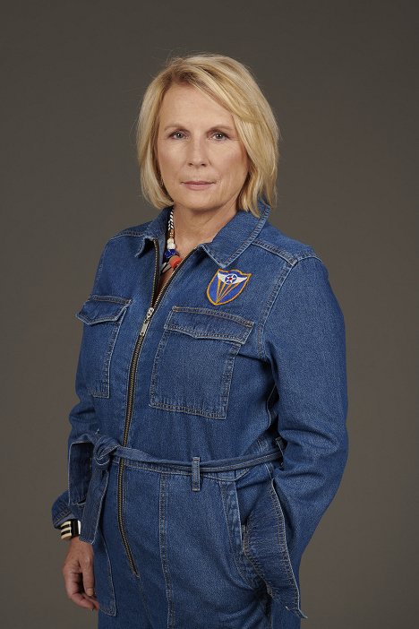 Jennifer Saunders - Cizinec - Promo