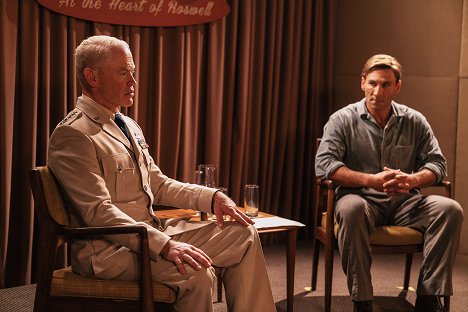 Neal McDonough, Zach McGowan - Project Blue Book - The Roswell Incident - Part II - Filmfotos
