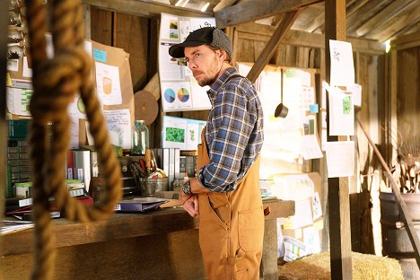 Dax Shepard - Farma na spadnutí - Bad Seed - Z filmu