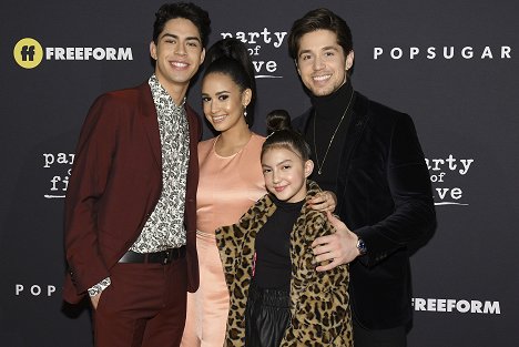 The cast of “Party of Five” celebrated the premiere in New York City. - Niko Guardado, Emily Tosta, Elle Paris Legaspi, Brandon Larracuente - Party of Five - Z imprez