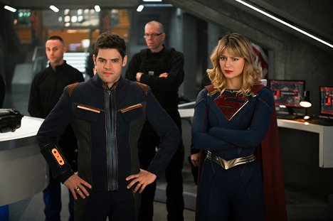 Jeremy Jordan, Melissa Benoist - Supergirl - Zurück aus der Zukunft (2) - Filmfotos