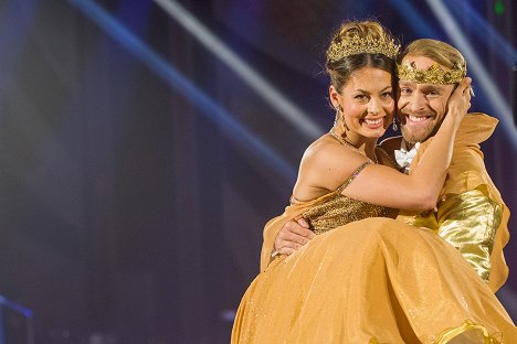 Michaela Nováková, Jakub Vágner - StarDance aneb když hvězdy tančí - Kuvat elokuvasta