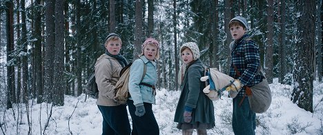 Bo Lindquist-Ellingsen, Anna Sofie Skarholt, Bianca Ghilardi-Hellsten, Samson Steine - Flucht über die Grenze - Filmfotos