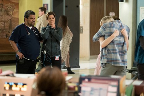 Luis Guzmán, Marcia Gay Harden - Code Black - Step Up - Photos