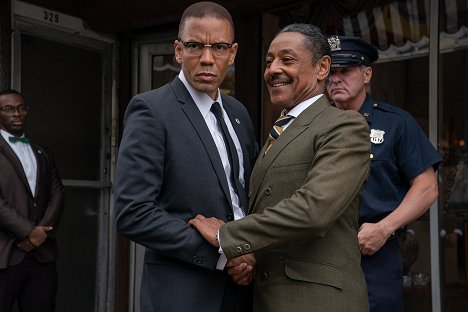 Nigel Thatch, Giancarlo Esposito - Godfather of Harlem - Our Day Will Come - Van film