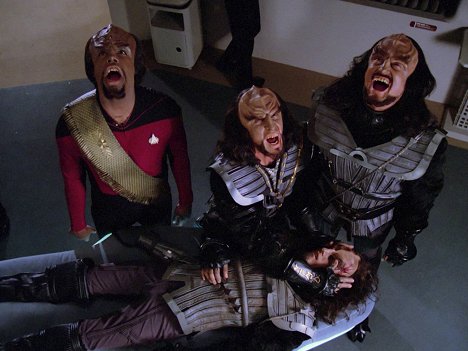 Michael Dorn, Vaughn Armstrong - Star Trek - Das nächste Jahrhundert - Worfs Brüder - Filmfotos