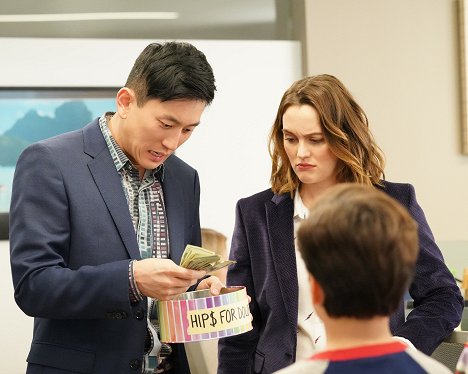 Jake Choi, Leighton Meester - Single Parents - Hip$ for Dolores - Photos