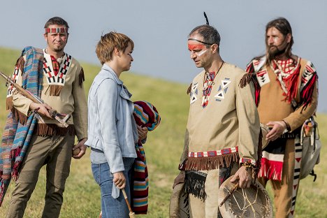 Pavla Beretová, Petr Vršek - Poldové a nemluvně - Noc s háčkem - Van film