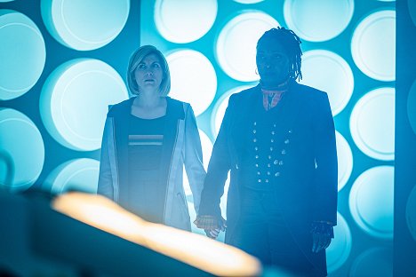 Jodie Whittaker, Jo Martin - Doctor Who - Im Taumel der Zeit - Filmfotos