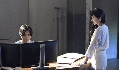 Takayuki Yamada, Kumiko Aso - Dele - Episode 8 - Film