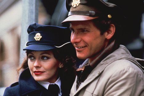 Lesley-Anne Down, Harrison Ford