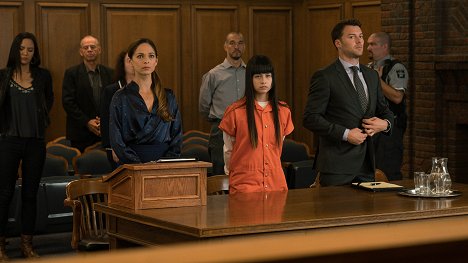 Kristin Kreuk, Star Slade, Peter Mooney - Burden of Truth - Hungry, Cold and Tired - Do filme