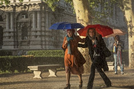 Michela Andreozzi, Claudia Gerini - Nove lune e mezza - Filmfotos