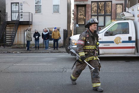 Taylor Kinney - Chicago Fire - Off the Grid - Photos