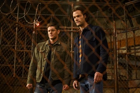 Jensen Ackles, Jared Padalecki - Supernatural - Die Heldenreise - Filmfotos