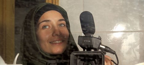 Waad Al-Kateab - Frontline - For Sama - Van film