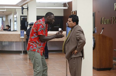 Omar Sy, Luis Guzmán - Belleville Cop - Photos