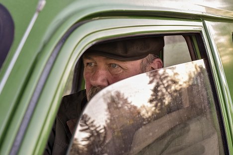 Peik Stenberg - Elämää kuoleman jälkeen - Photos