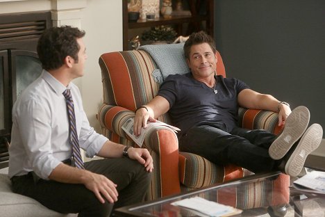 Rob Lowe - The Grinder - The Olyphant in the Room - Do filme