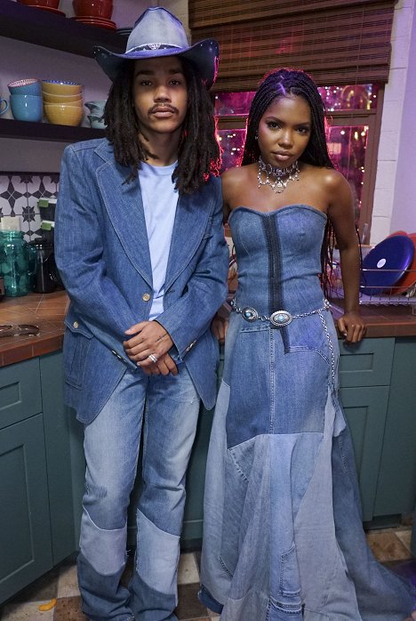 Luka Sabbat, Ryan Destiny - Grown-ish - Age Ain't Nothing But a Number - Making of