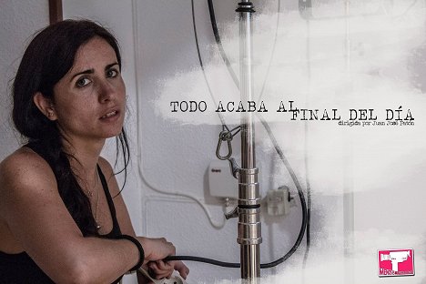 Rocío García Pérez - Todo acaba al final del día - Fotosky