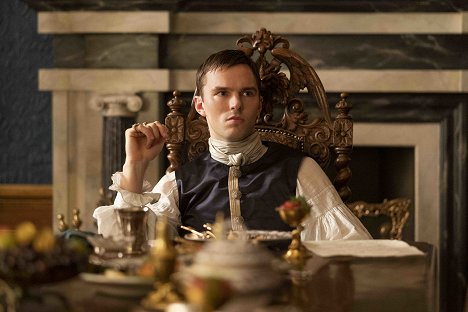 Nicholas Hoult - The Great - And You Sir, Are No Peter the Great - Filmfotos