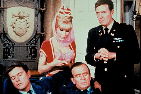 Larry Hagman, Barbara Eden - I Dream of Jeannie - Is There a Doctor in the House? - Photos