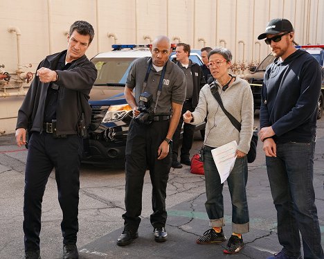 Nathan Fillion, Chi Yoon Chung - The Rookie - L'Heure du choix - Tournage