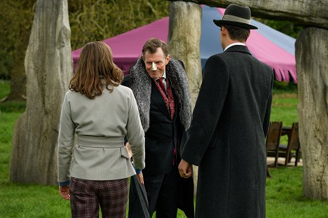 Jason Flemyng - Pennyworth - Alma Cogan - Filmfotos