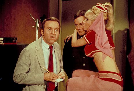 Larry Hagman, Barbara Eden - Jeannie, a háziszellem - Blackmail Order Bride - Filmfotók