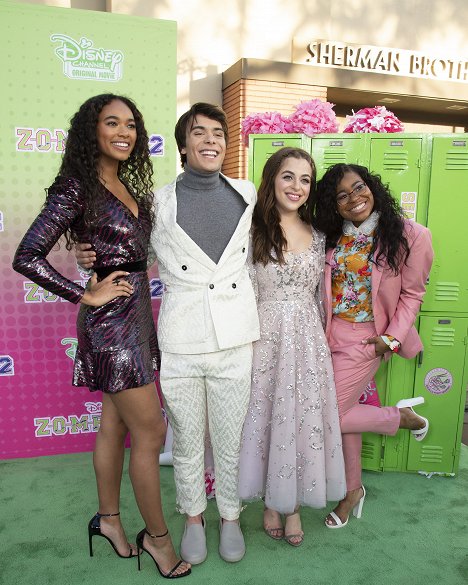 ZOMBIES 2 – Stars attend the premiere of the highly-anticipated Disney Channel Original Movie “ZOMBIES 2” at Walt Disney Studios on Saturday, January 25, 2020 - Chandler Kinney, Pearce Joza, Ariel Martin, Carla Jeffrey - Zombies 2 - Eventos