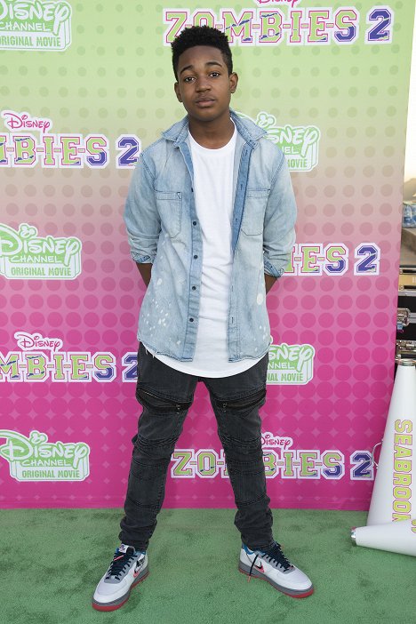 ZOMBIES 2 – Stars attend the premiere of the highly-anticipated Disney Channel Original Movie “ZOMBIES 2” at Walt Disney Studios on Saturday, January 25, 2020 - Issac Ryan Brown - Zombie 2 - Z akcí