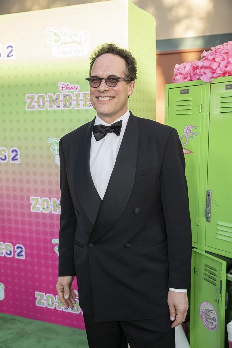 ZOMBIES 2 – Stars attend the premiere of the highly-anticipated Disney Channel Original Movie “ZOMBIES 2” at Walt Disney Studios on Saturday, January 25, 2020 - Diedrich Bader - Zombie 2 - Z akcí